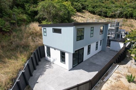 Photo of property in 452 Cambridge Terrace, Naenae, Lower Hutt, 5011