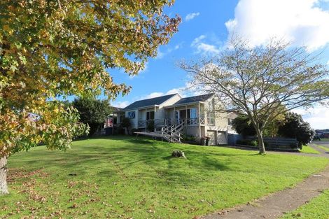 Photo of property in 2 Hinau Street, Pukehangi, Rotorua, 3015