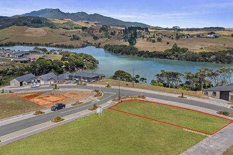 Photo of property in 5 Omahina Street, Raglan, 3225
