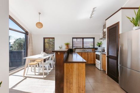 Photo of property in 73a Percy Road, Papamoa Beach, Papamoa, 3118