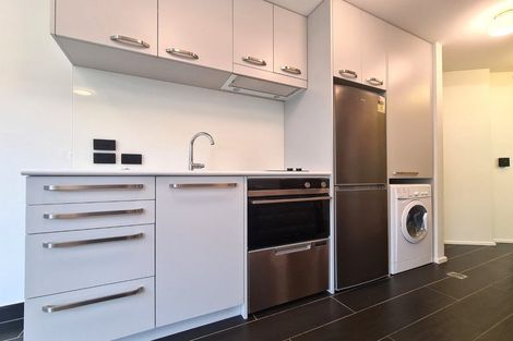 Photo of property in 106/3 Roxburgh Street, Mount Victoria, Wellington, 6011