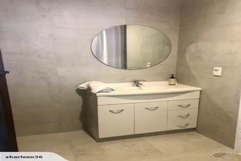 Photo of property in 37 Branch Road, Highlands Park, New Plymouth, 4312