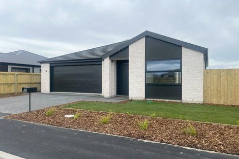 Photo of property in 27 Rita Angus Road, Belfast, 8051