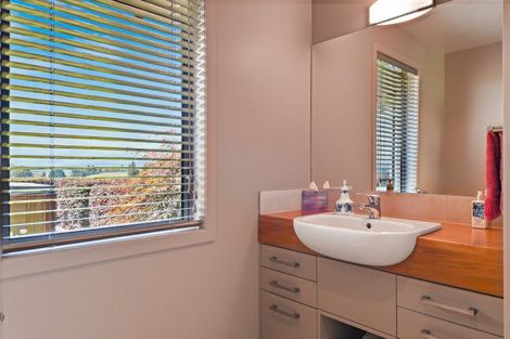 Photo of property in 102 Jackson Road, Hamurana, Rotorua, 3096