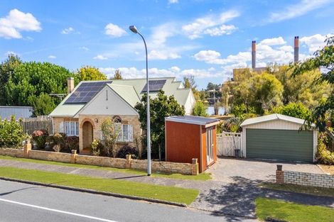 Photo of property in 190 Great South Road, Huntly, 3700