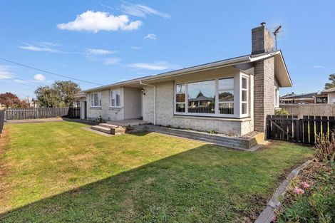 Photo of property in 2a Harris Street, Feilding, 4702