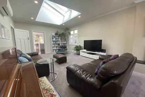 Photo of property in 43 Duthie Street, Karori, Wellington, 6012