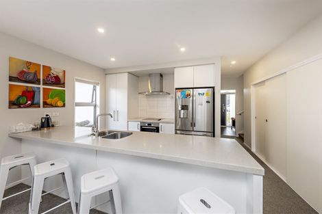 Photo of property in 2 Muirhill Place, Pokeno, 2402