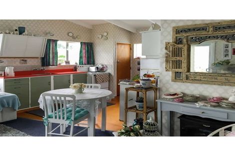 Photo of property in 67 Koputara Road, Himatangi Beach, Foxton, 4891