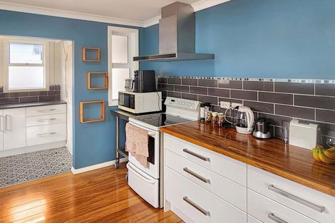 Photo of property in 3 Hikurangi Street, Trentham, Upper Hutt, 5018