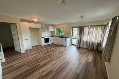 Photo of property in 43 Landvale Court, Browns Bay, Auckland, 0630