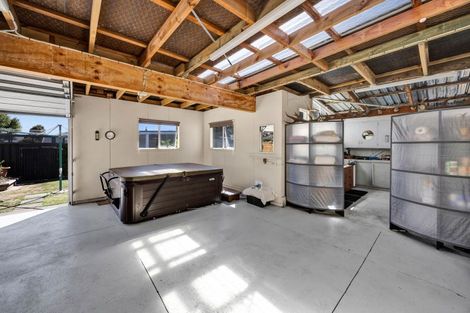 Photo of property in 50 Leslie Street, Waitara, 4320