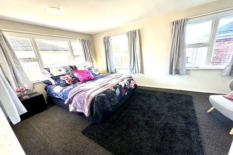 Photo of property in 11 Solway Avenue, Ilam, Christchurch, 8041