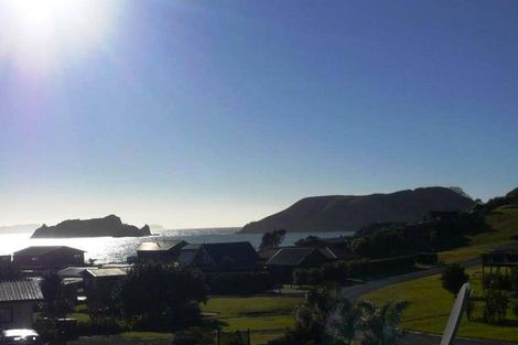 Photo of property in 16 Thompson Place, Opito Bay, Whitianga, 3592