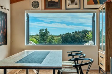 Photo of property in 9 Moana Street, Otaki Beach, Otaki, 5512