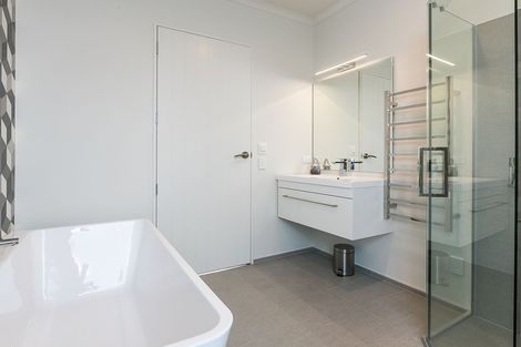 Photo of property in 2 Montecillo Lane, Mornington, Dunedin, 9011