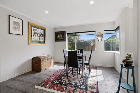 Photo of property in 41 Matene Place, Papamoa Beach, Papamoa, 3118