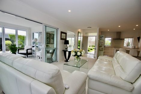 Photo of property in 76 Leeward Drive, Whitianga, 3510