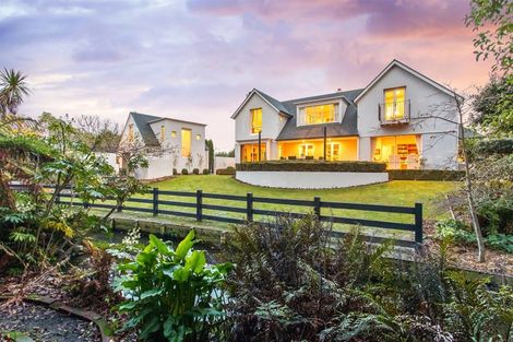 Photo of property in 25 Chepstow Avenue, Fendalton, Christchurch, 8052