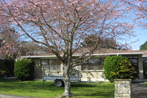 Photo of property in 1 Byron Place, Whalers Gate, New Plymouth, 4310