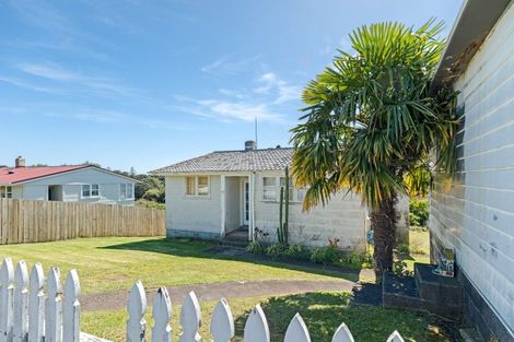Photo of property in 66 Banks Street, Marfell, New Plymouth, 4310