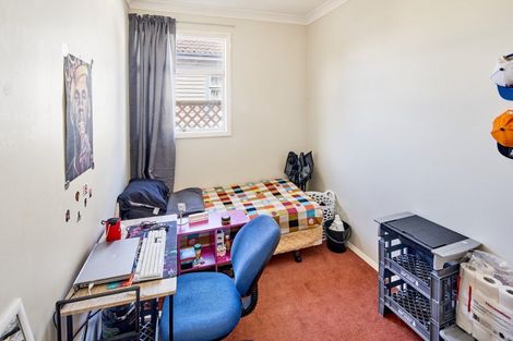 Photo of property in 17 Tory Street, Petone, Lower Hutt, 5012