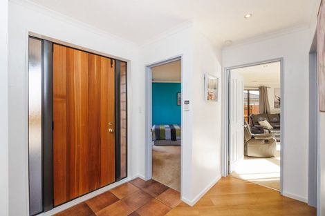 Photo of property in 34 Meridian Grove, Kelvin Grove, Palmerston North, 4414