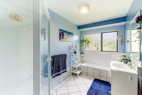 Photo of property in 87 Cedar Drive, Paraparaumu Beach, Paraparaumu, 5032