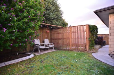 Photo of property in 4 Patatee Terrace, Baverstock, Hamilton, 3200