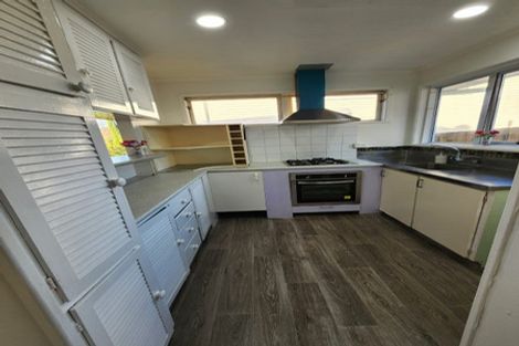 Photo of property in 48 Cardiff Road, Pakuranga, Auckland, 2010