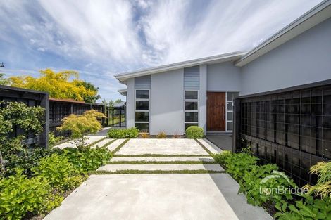 Photo of property in 14 Papaumu Green, Parklands, Christchurch, 8083