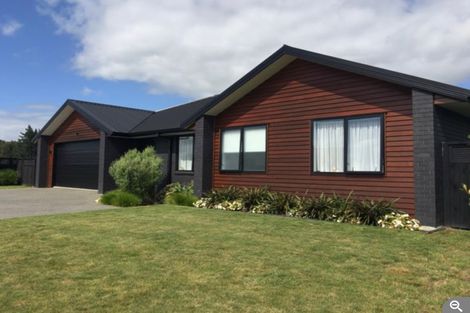 Photo of property in 51 Jarrett Terrace, Leamington, Cambridge, 3432