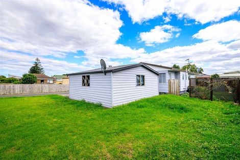 Photo of property in 124a Clevedon Road, Papakura, 2110