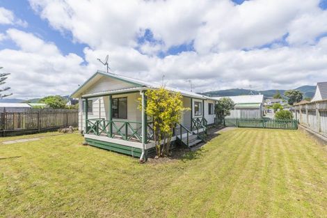 Photo of property in 7a Warrimoo Street, Paraparaumu, 5032