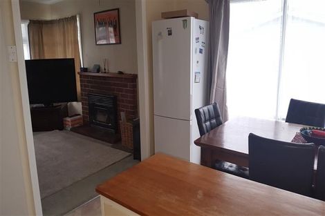 Photo of property in 71 Bayly Road, Blagdon, New Plymouth, 4310