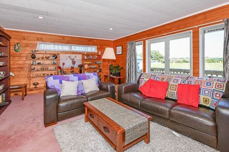 Photo of property in 21 Saint Johns Avenue, Tuakau, 2121