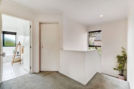 Photo of property in 45a Redoubt Road, Goodwood Heights, Auckland, 2105