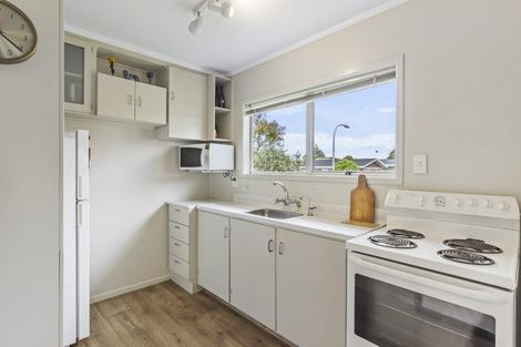 Photo of property in 1/6 Honey Place, Weymouth, Auckland, 2103