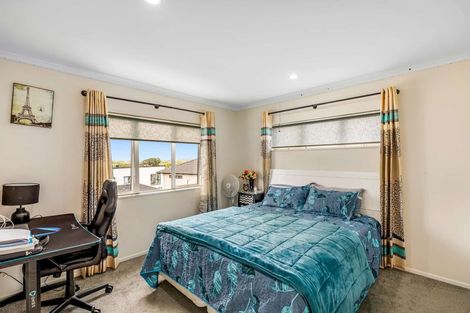 Photo of property in 22 Te Aramanu Crescent, Papakura, 2110