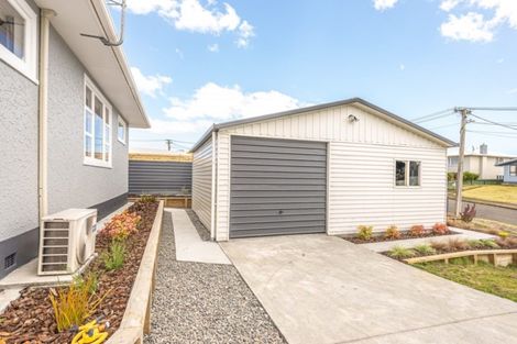 Photo of property in 6 Glenn Street, Castlecliff, Whanganui, 4501