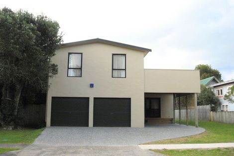 Photo of property in 232 Patuwai Drive, Whangamata, 3620