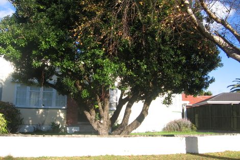 Photo of property in 86 Trafalgar Street, Waterloo, Lower Hutt, 5011