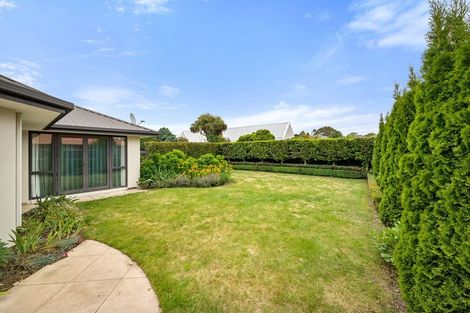 Photo of property in 16 Becmead Drive, Harewood, Christchurch, 8051