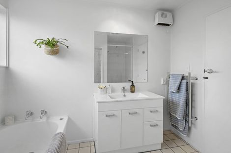 Photo of property in 23 Greenock Street, Redwood, Christchurch, 8051