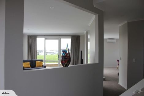 Photo of property in 23 Manuel Road, Silverdale, 0932