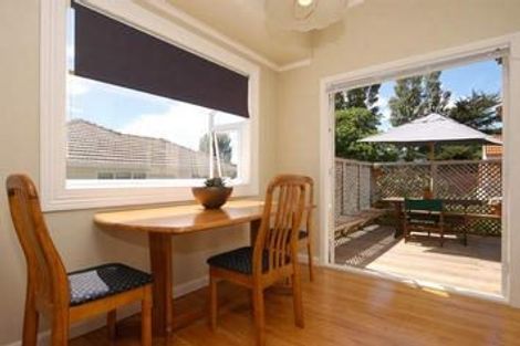 Photo of property in 2/72 Nile Road, Milford, Auckland, 0620