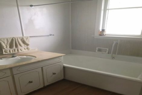 Photo of property in 48 Daniell Street, Featherston, 5710