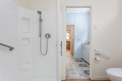 Photo of property in 13 Seddon Crescent, Whataupoko, Gisborne, 4010