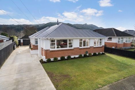 Photo of property in 89 Fraser Crescent, Elderslea, Upper Hutt, 5018