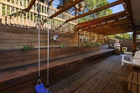 Photo of property in 27 Fenchurch Grove, Stokes Valley, Lower Hutt, 5019
